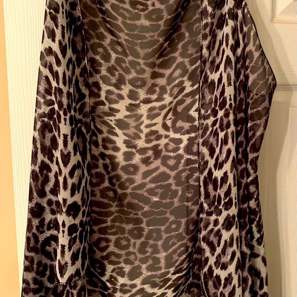 Sleeveless kimono